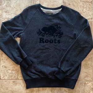 Women’s roots crew neck
